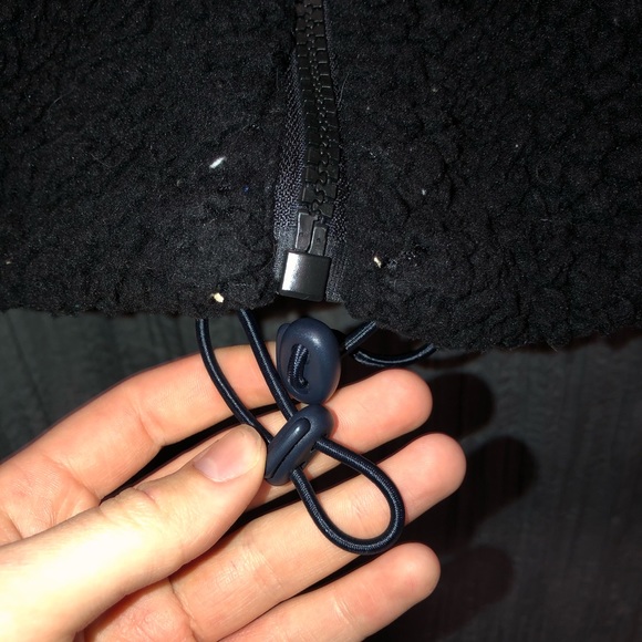 Urban Outfitters black fuzzy jacket - Picture 4 of 4